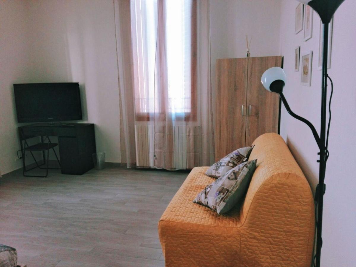La Finestra Su San Luca Apartment Bologna Luaran gambar