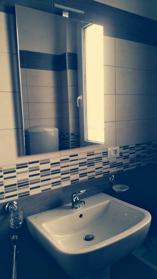 La Finestra Su San Luca Apartment Bologna Luaran gambar