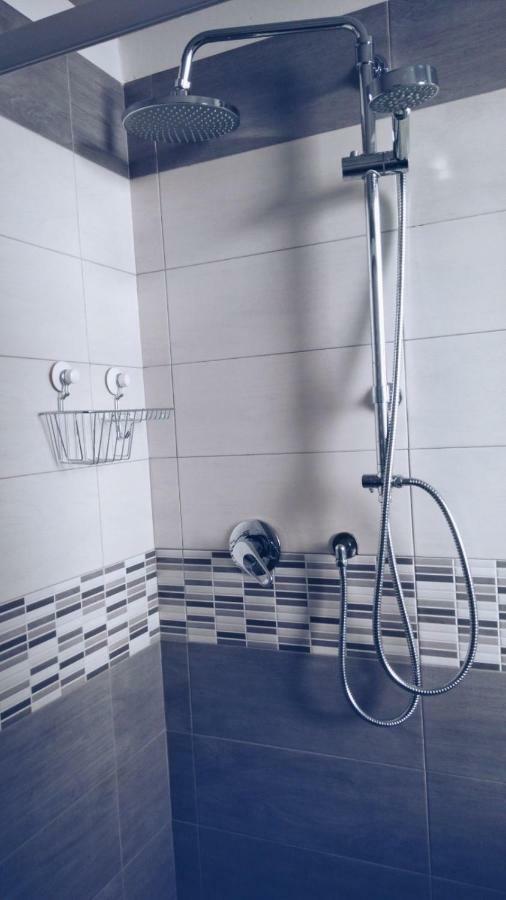 La Finestra Su San Luca Apartment Bologna Luaran gambar